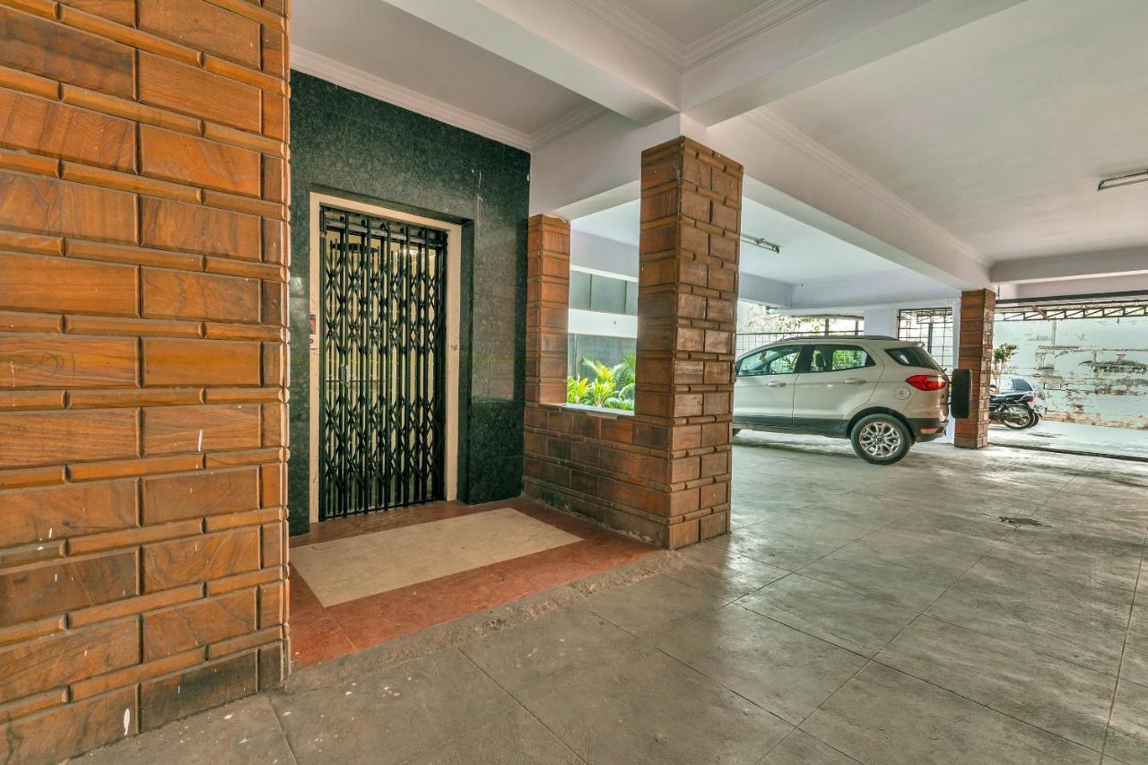 Oyo 11428 Hotel Krishna'S Residency Hyderabad Esterno foto